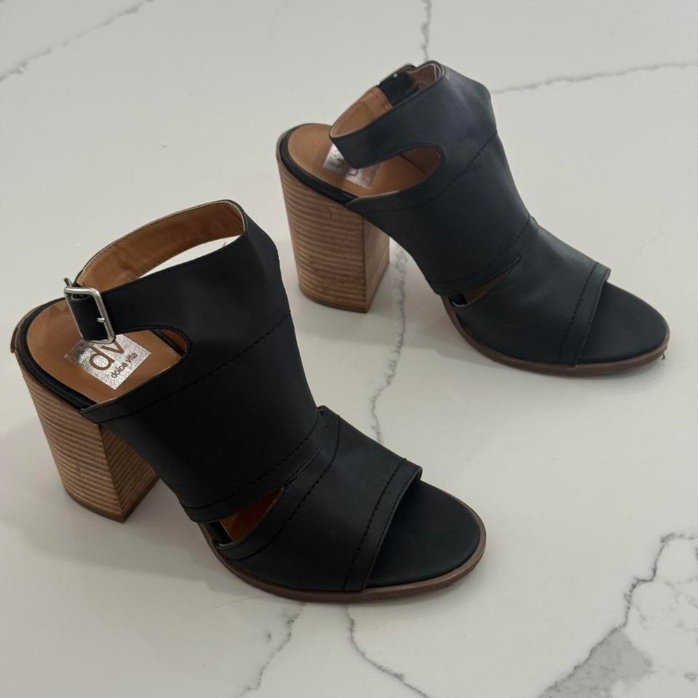 DV by Dolce Vita Brista peep-toe sandals black with wooden block heel, size 8.5